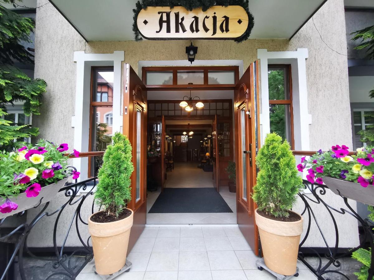 Pensjonat Akacja Kudowa-Zdrój Kültér fotó